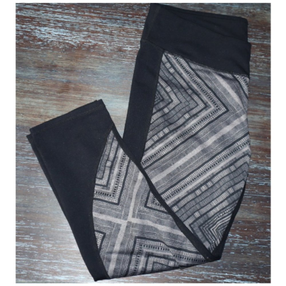 Fabletics Leggings Black & Grey